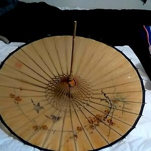 Antique Japanese parasol oriental rice paper bambo